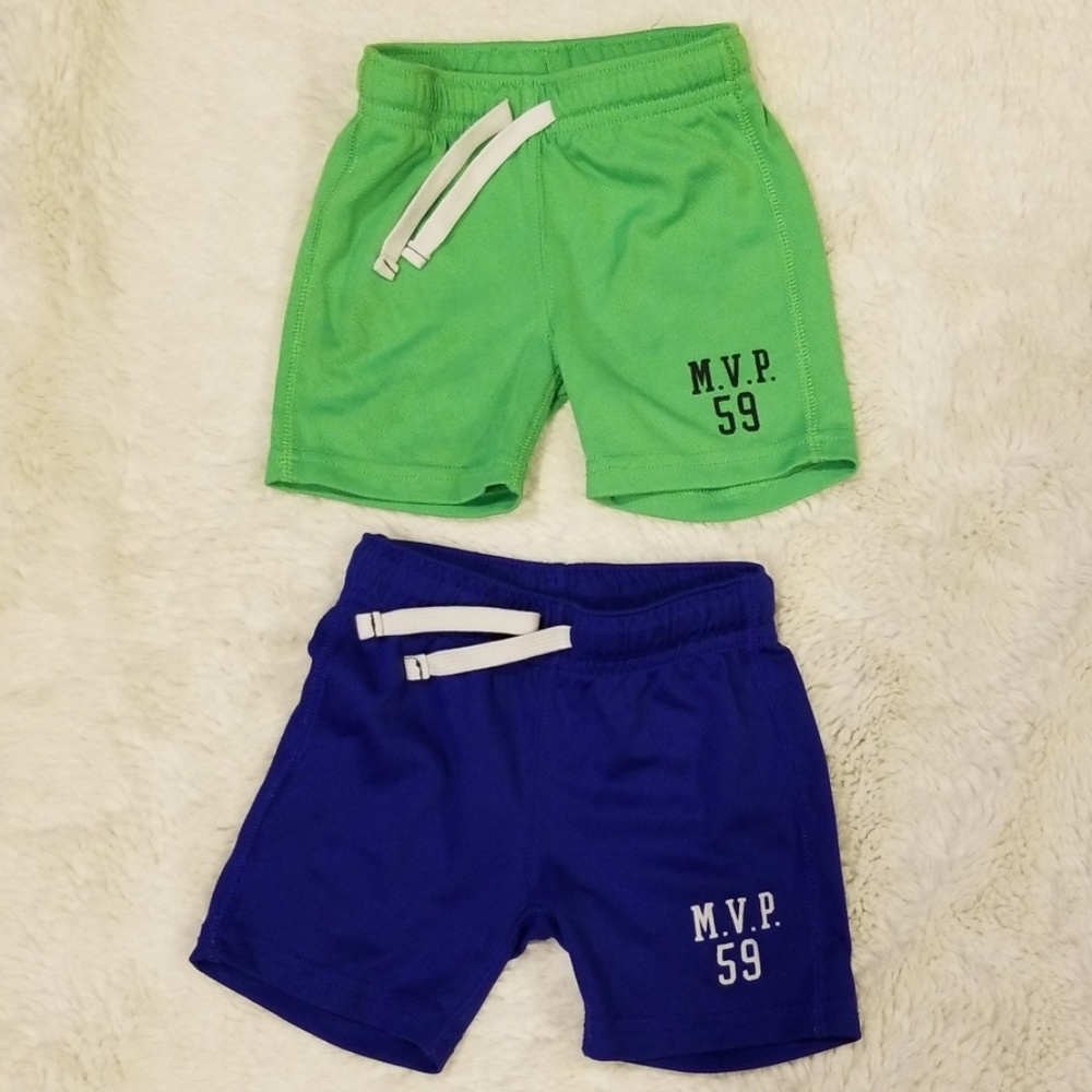 🎉 Like New 12mo Carter's active mesh shorts set